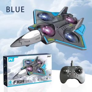 DRON AVION DE COMBATE CON CONTROL